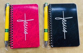 Caderneta Jesus com caneta amarela - kit com 10 unidades