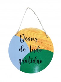 Quadro antes de tudo gratid�o  mdf unidade